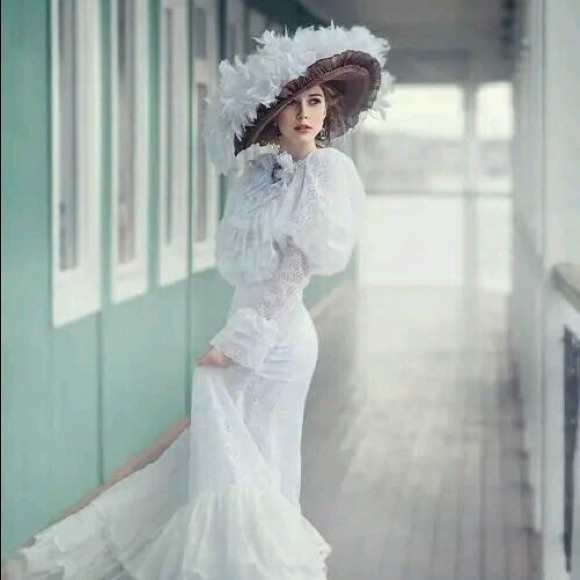 Meet your Posher, Sidney - Picture 8 of 16